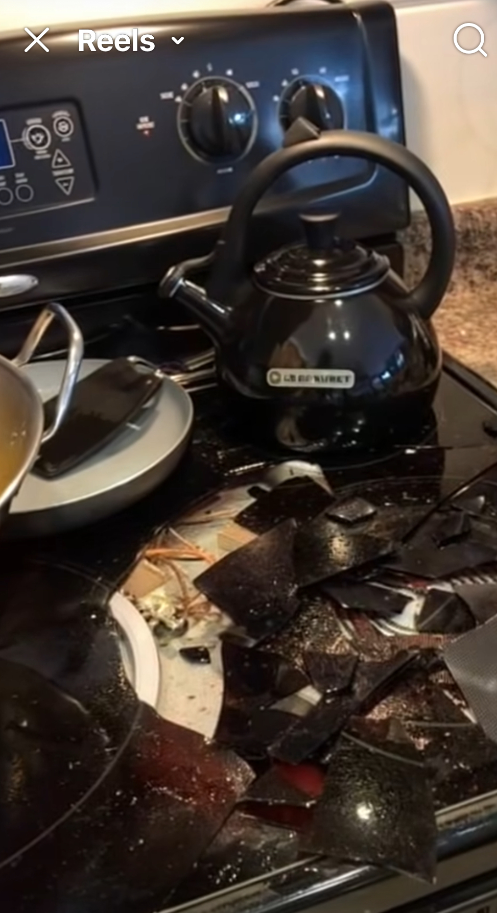 7 Dangerous Glass Stovetop Habits You Should Never Make