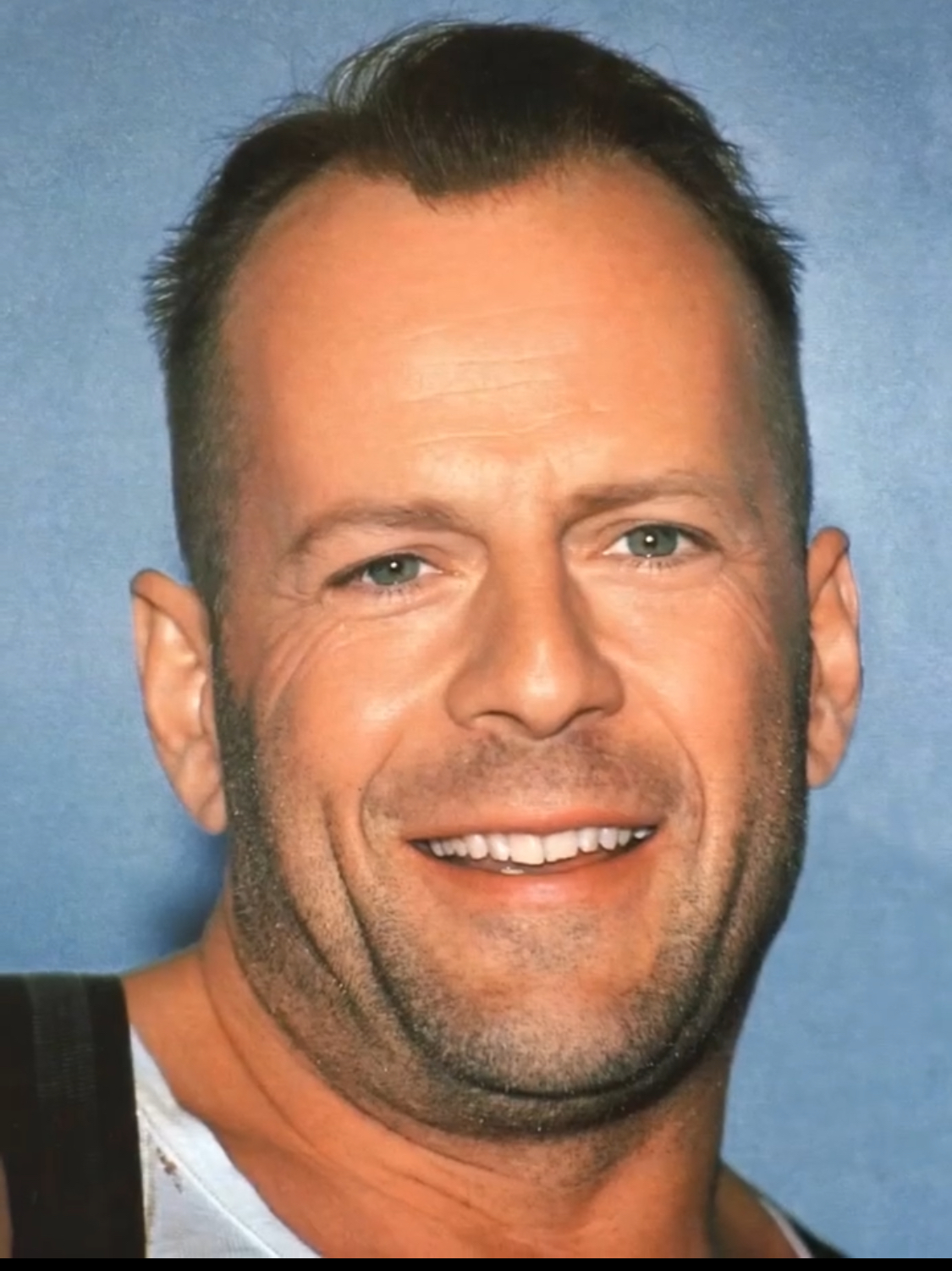“He Stopped Reading And Barely Speaks”: The Wife Of Bruce Willis Showed How Unrecognizable Her Husband Has Become!